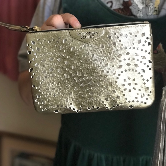 Victoria Secret Cosmetic Bags Bundle - Picture 2 of 8